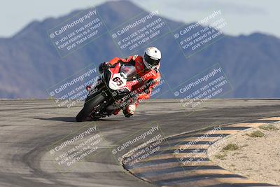 media/Nov-16-2025-Race Pace (Sun) [[8c5fa54630]]/Verified Riders/8-Turn 12 (120pm)/